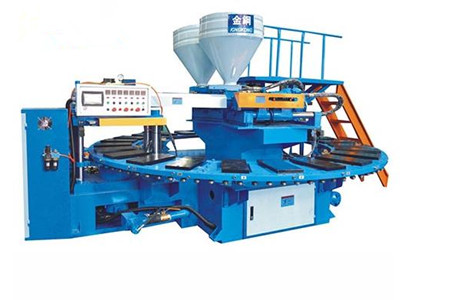 選擇混雙色注塑機(jī)廠家時(shí)應(yīng)該注意哪些問(wèn)題呢？